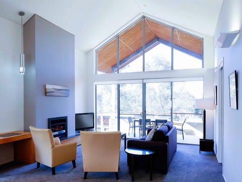 Grand Mercure Apts The Vintage - Schoolies Week Accommodation 1