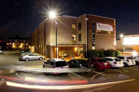 Wine Country Motor Inn - Schoolies Week Accommodation 0