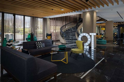 QT Canberra - Schoolies Week Accommodation 2