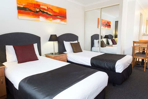 Alpha Hotel Canberra - Schoolies Week Accommodation 1