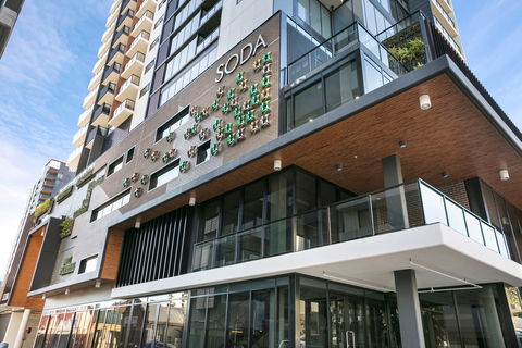 Arise Soda - Schoolies Week Accommodation 0