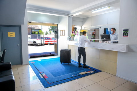 Metro Inn Ryde - Schoolies Week Accommodation 2