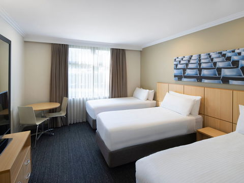 Mercure Sydney Blacktown - Schoolies Week Accommodation 11