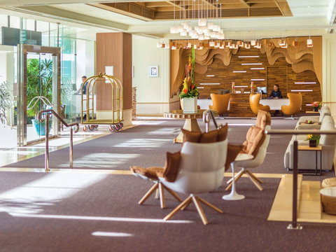 Pullman Reef Hotel Casino - Schoolies Week Accommodation 0