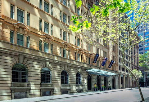 Radisson Blu Plaza Hotel Sydney - Schoolies Week Accommodation 0
