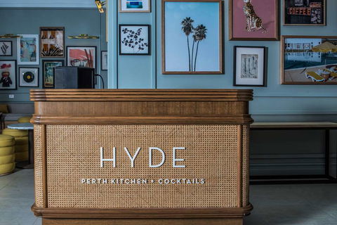 Art Series - The Adnate - Schoolies Week Accommodation 2