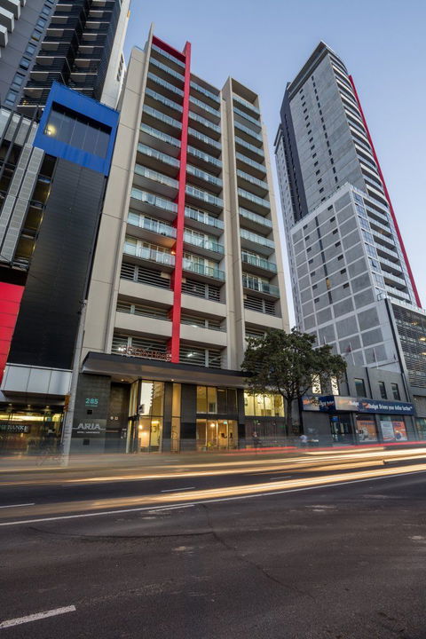 Aria Hotel Apartments - Schoolies Week Accommodation 0