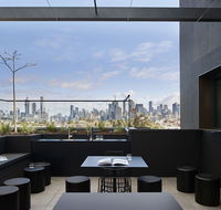 Lanbruk Apartment Hotel-Richomnd Hill - Schoolies Week Accommodation