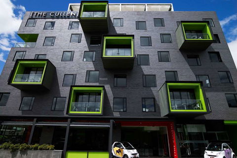 The Cullen Melbourne - Art Series - Schoolies Week Accommodation 1