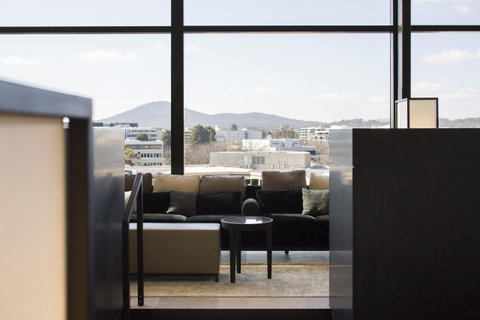Little National Hotel Canberra - Schoolies Week Accommodation 11