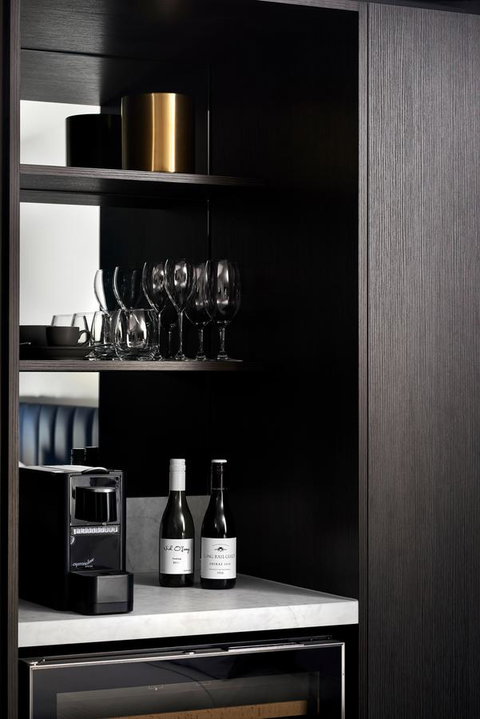 Midnight Hotel, Autograph Collection - Schoolies Week Accommodation 10