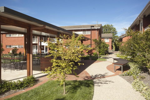Forrest Hotel & Apartments - Schoolies Week Accommodation 35