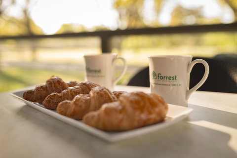 Forrest Hotel & Apartments - Schoolies Week Accommodation 8