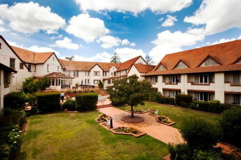 Mercure Canberra - Schoolies Week Accommodation 44