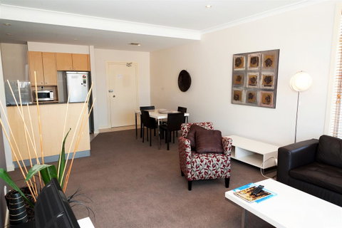 CityStyle Apartments - Schoolies Week Accommodation 0
