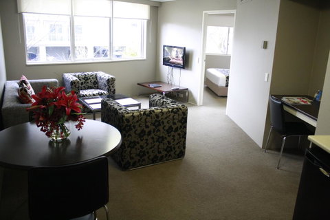 Pavilion On Northbourne - Schoolies Week Accommodation 16