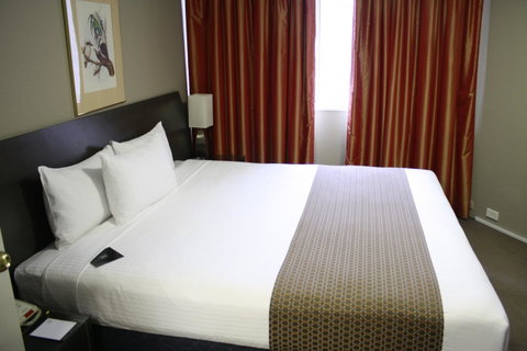 Pavilion On Northbourne - Schoolies Week Accommodation 13