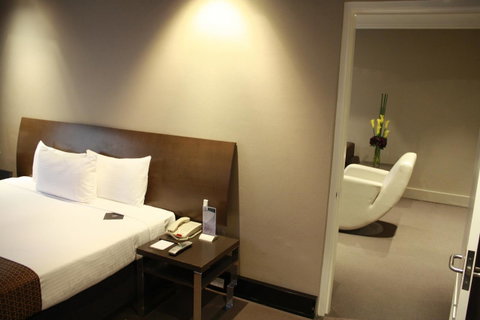 Pavilion On Northbourne - Schoolies Week Accommodation 35