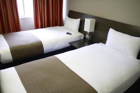 Pavilion On Northbourne - Schoolies Week Accommodation 12