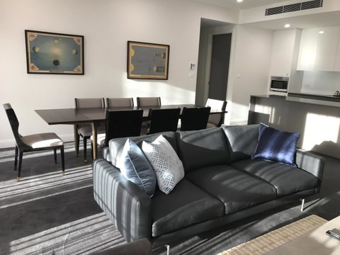 Knightsbridge Canberra - Schoolies Week Accommodation 32