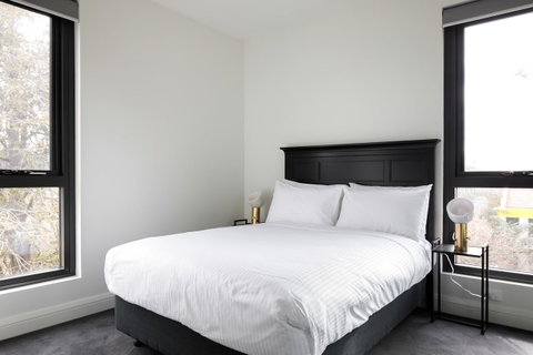 Knightsbridge Canberra - Schoolies Week Accommodation 23