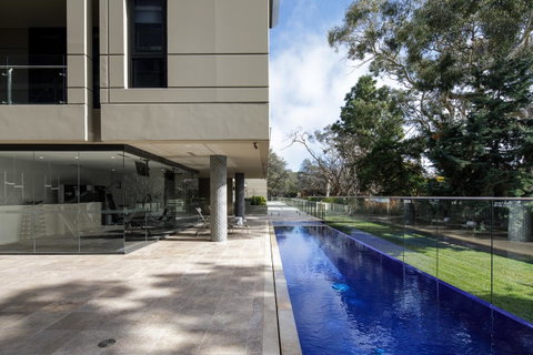 Knightsbridge Canberra - Schoolies Week Accommodation 3