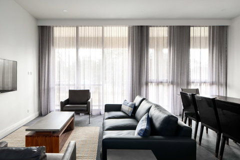 Knightsbridge Canberra - Schoolies Week Accommodation 13