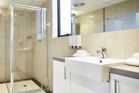 Manuka Park Serviced Apartments - Schoolies Week Accommodation 29