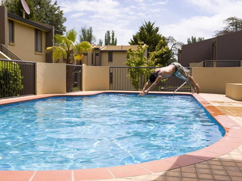 Manuka Park Serviced Apartments - Schoolies Week Accommodation 16