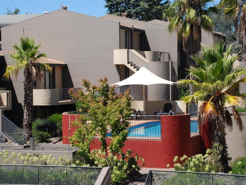 Manuka Park Serviced Apartments - Schoolies Week Accommodation 11