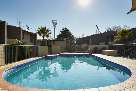 Manuka Park Serviced Apartments - Schoolies Week Accommodation 6