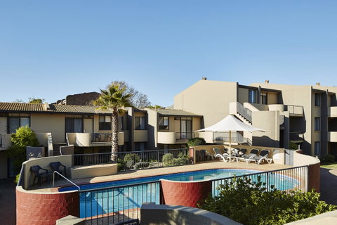 Manuka Park Serviced Apartments - Schoolies Week Accommodation 23