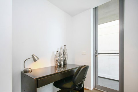 Realm Park 39 Barton ACT - Schoolies Week Accommodation 43