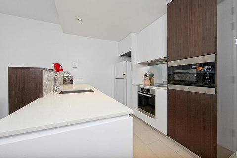 Realm Park 39 Barton ACT - Schoolies Week Accommodation 11