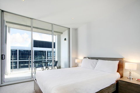 Realm Park 39 Barton ACT - Schoolies Week Accommodation 35