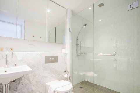 Realm Park 39 Barton ACT - Schoolies Week Accommodation 42