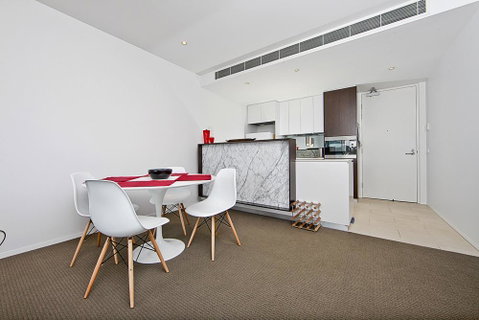Realm Park 39 Barton ACT - Schoolies Week Accommodation 12