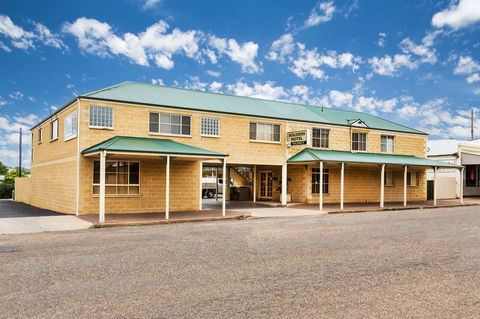 Soldiers Motel - Schoolies Week Accommodation 17