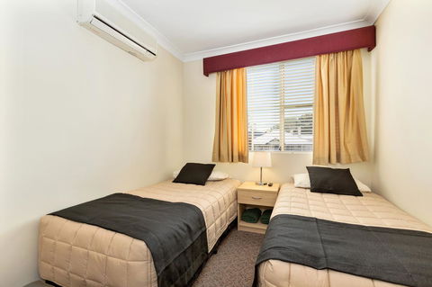 Soldiers Motel - Schoolies Week Accommodation 28