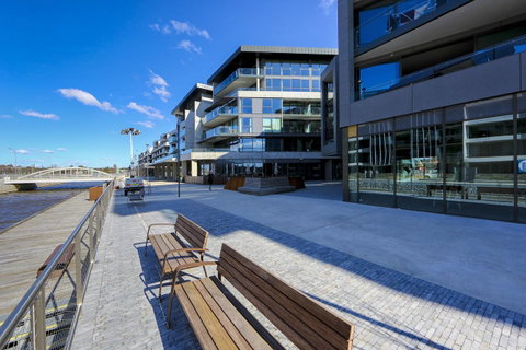 Dockside 4 Kingston ACT - Schoolies Week Accommodation 18