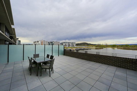 Dockside 4 Kingston ACT - Schoolies Week Accommodation 36