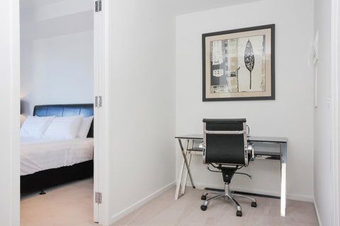 Dockside 4 Kingston ACT - Schoolies Week Accommodation 15