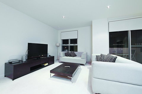 Trieste 4 - Schoolies Week Accommodation 20