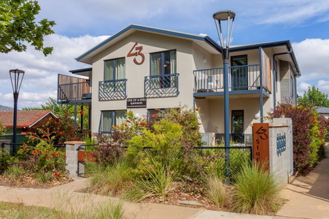 One Of A Kind Apartments - Schoolies Week Accommodation 35