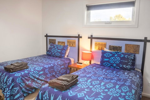 One Of A Kind Apartments - Schoolies Week Accommodation 19