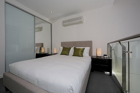 Mode 220 Braddon ACT - Schoolies Week Accommodation 4