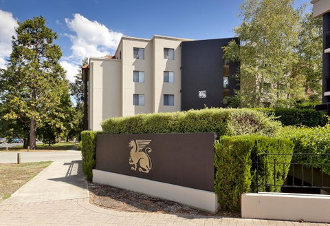 AAC Apartments - Griffin - Schoolies Week Accommodation 8