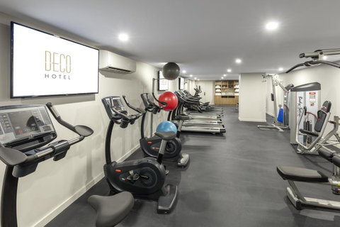 Deco Hotel Canberra - Schoolies Week Accommodation 5