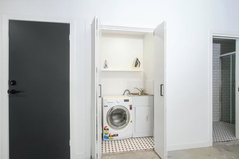 Accommodate Canberra - Parbery - Schoolies Week Accommodation 7