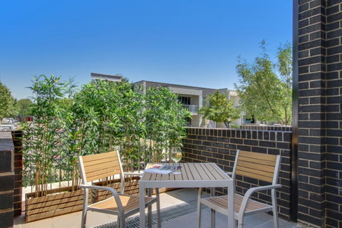 Accommodate Canberra - Parbery - Schoolies Week Accommodation 9